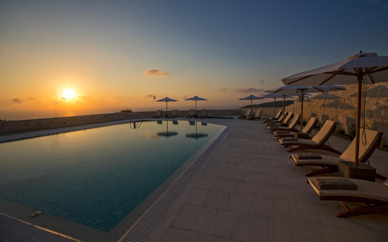 Petani Resort Vovikes Exterior photo