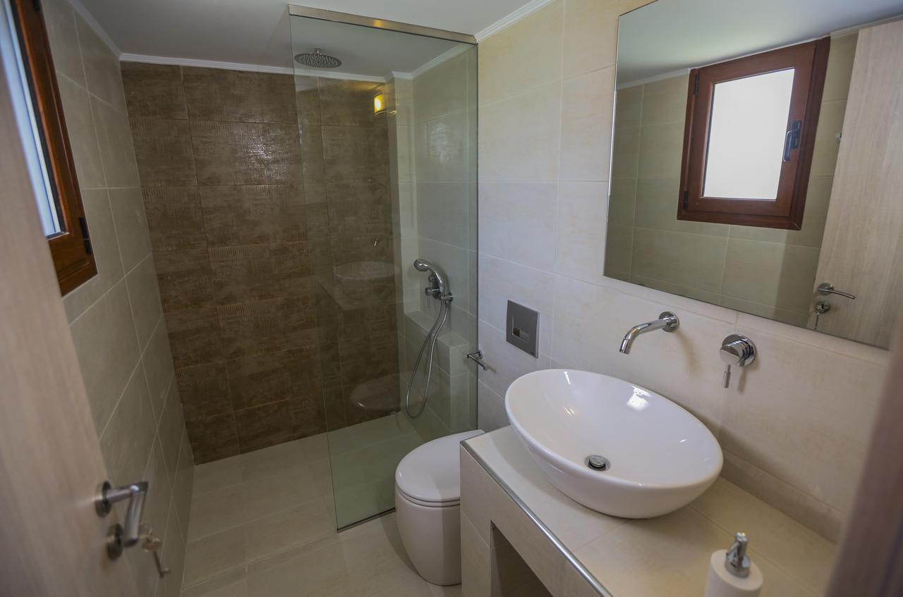 Petani Resort Vovikes Exterior photo
