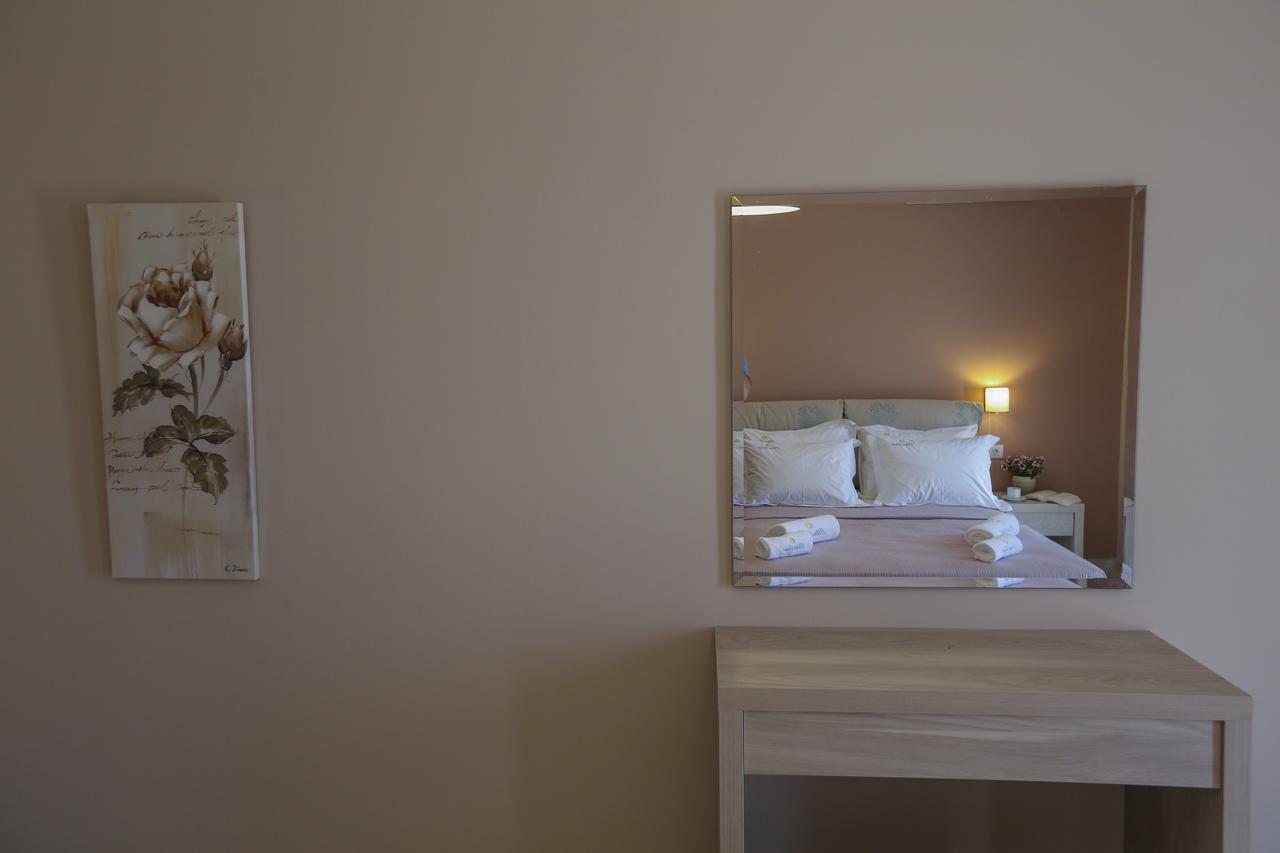 Petani Resort Vovikes Room photo